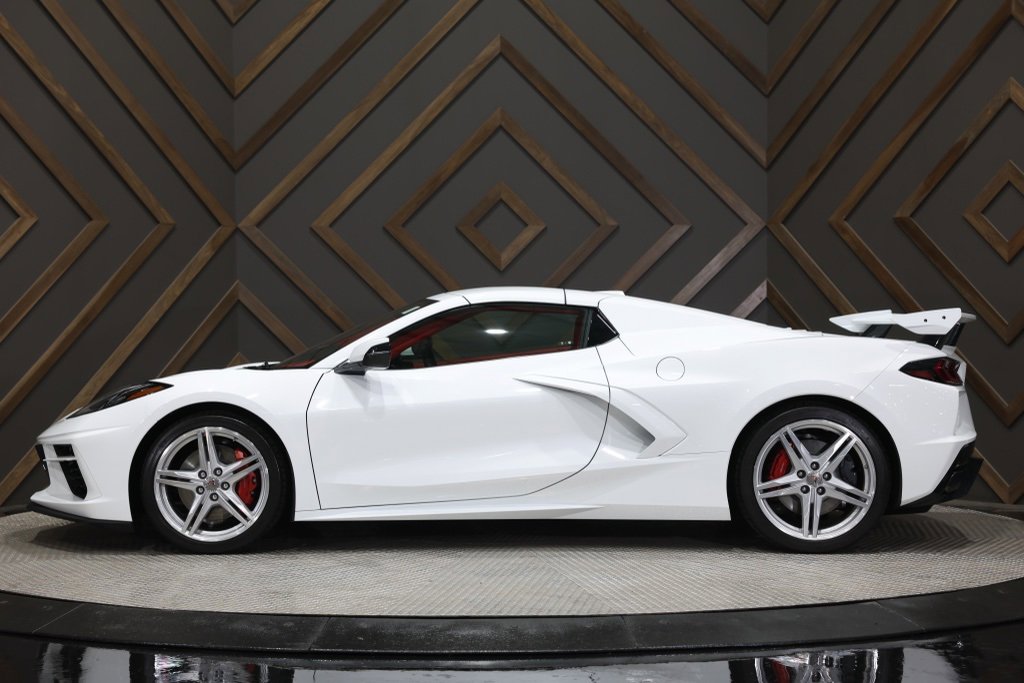 Used 2024 Chevrolet Corvette Stingray Premium Conv w/ Z51 Performance Package image 6