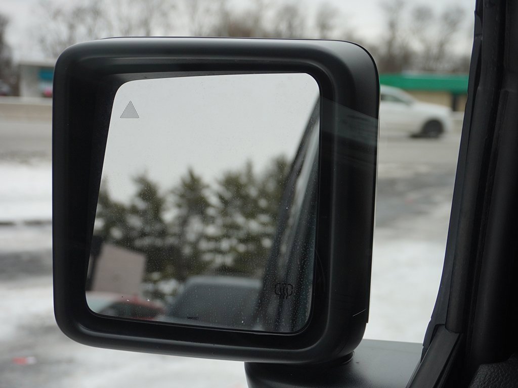 Used 2021 Jeep Wrangler Unlimited Sahara image 39