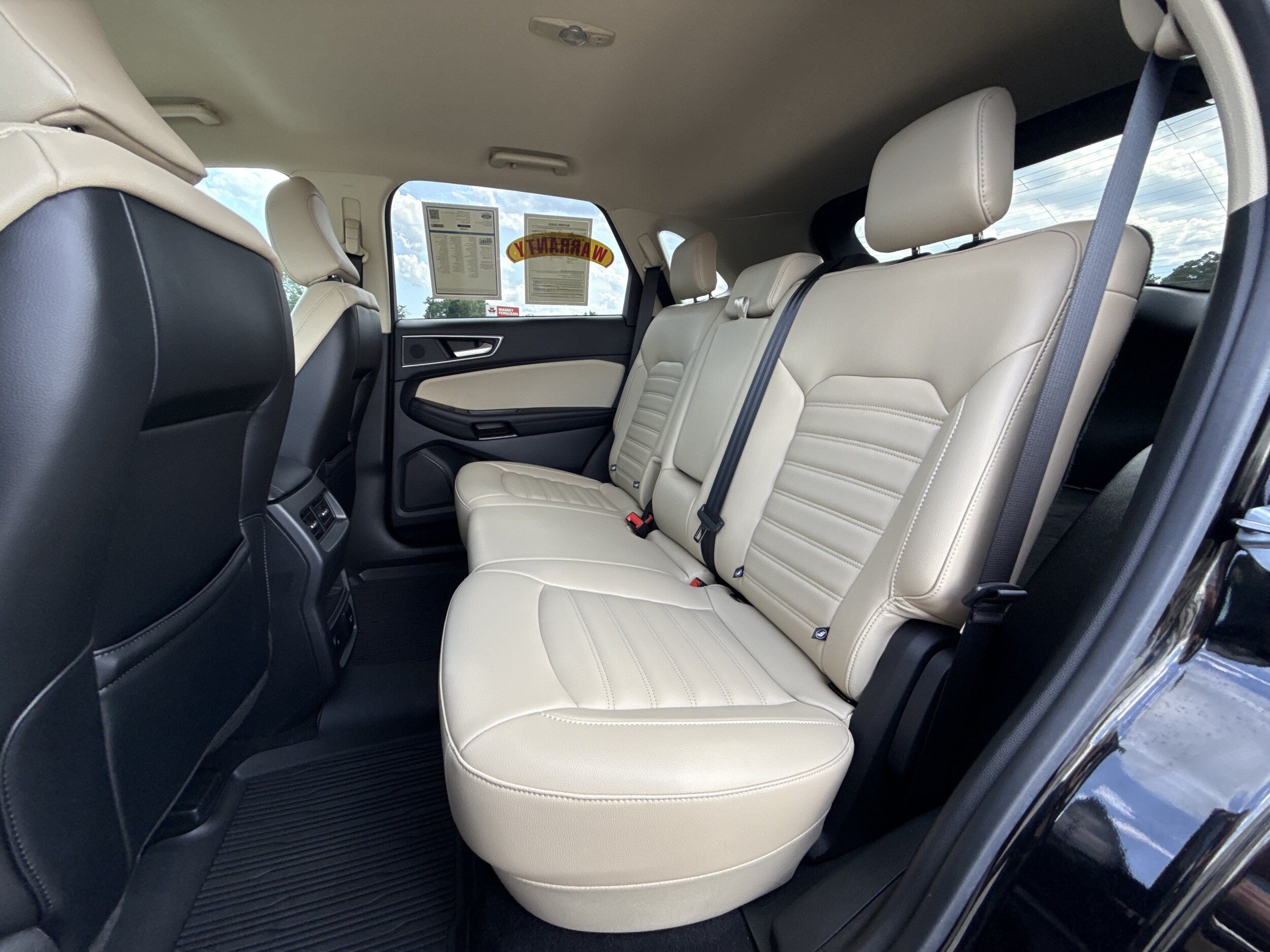 Used 2023 Ford Edge SEL w/ Convenience Package AWD/4WD image 21