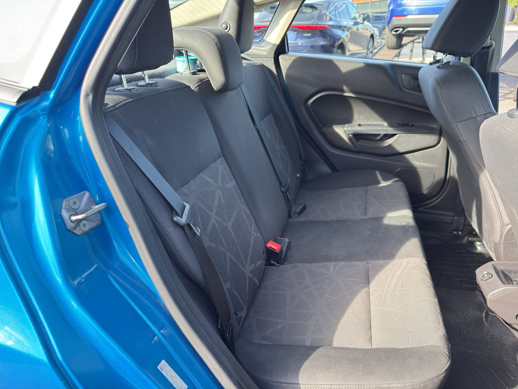 Used 2013 Ford Fiesta SE FWD image 18