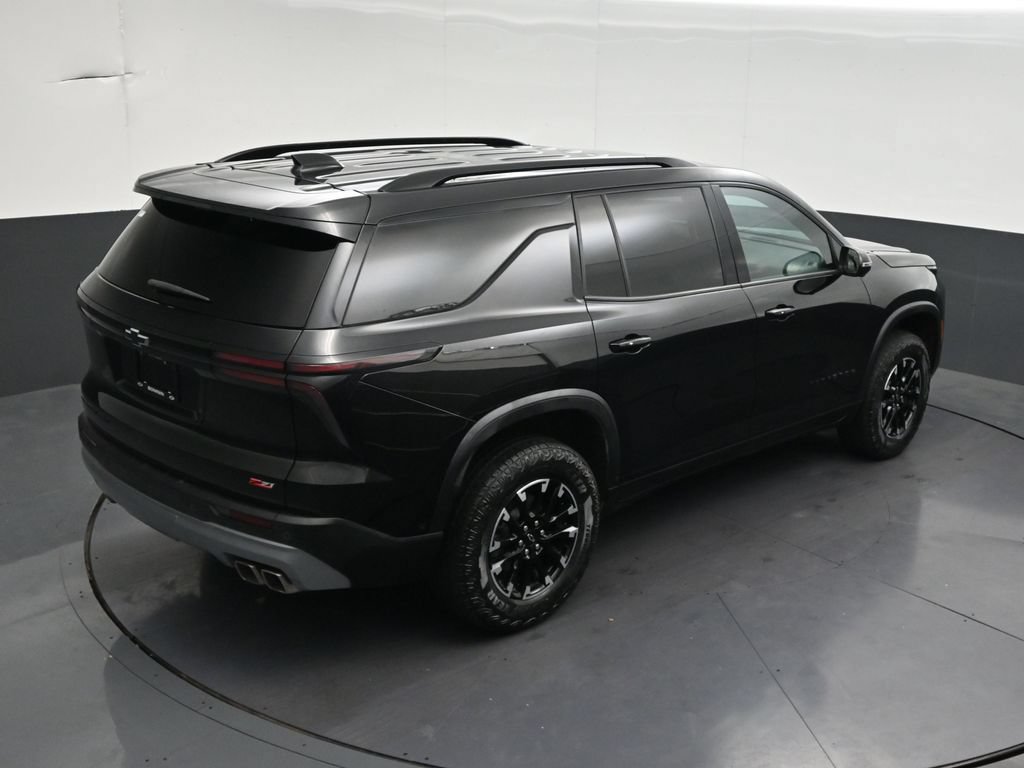 Used 2024 Chevrolet Traverse Z71 w/ Enhanced Driving Package AWD/4WD image 18