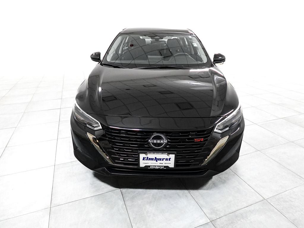 Used 2025 Nissan Sentra SR FWD image 3