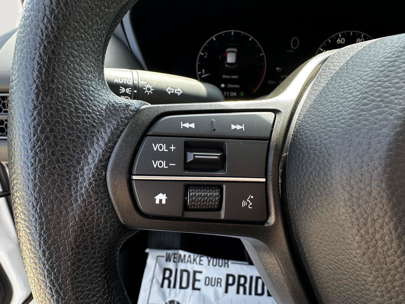Certified 2026 Honda HR-V LX image 18