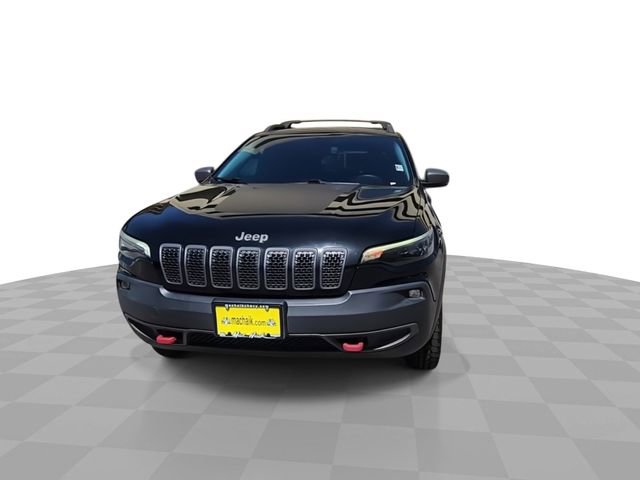 Used 2020 Jeep Cherokee Trailhawk image 3