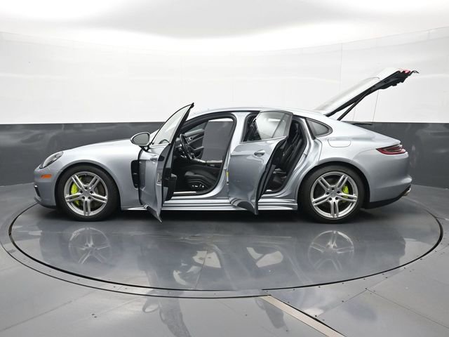 Certified 2019 Porsche Panamera 4 AWD/4WD image 30