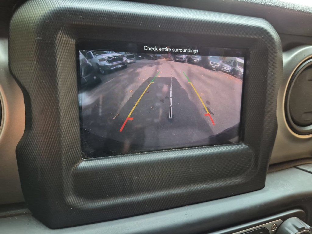 Used 2019 Jeep Wrangler Sport AWD/4WD image 15