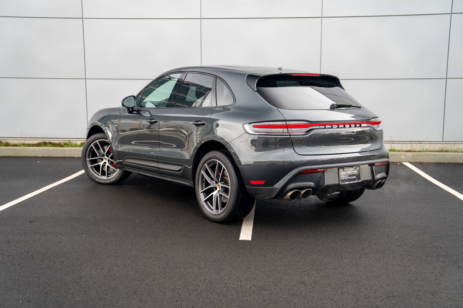 Used 2022 Porsche Macan S image 3