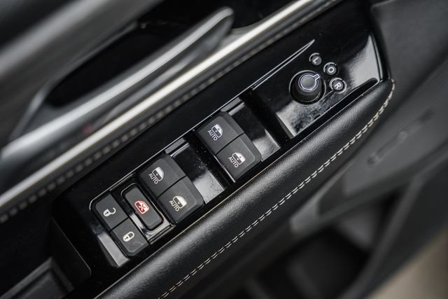 Used 2024 Jeep Wagoneer L Series II image 51