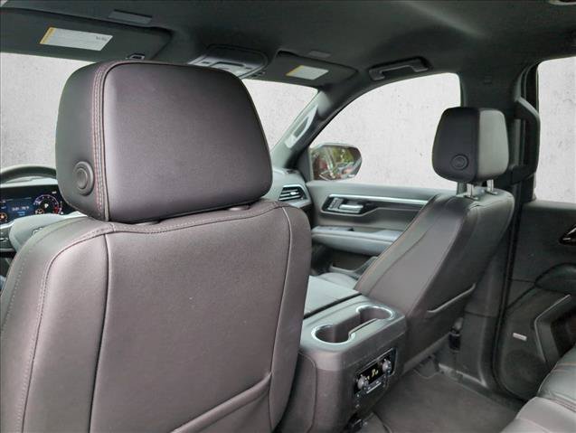 Used 2025 Chevrolet Tahoe RST w/ Comfort Package RWD image 17