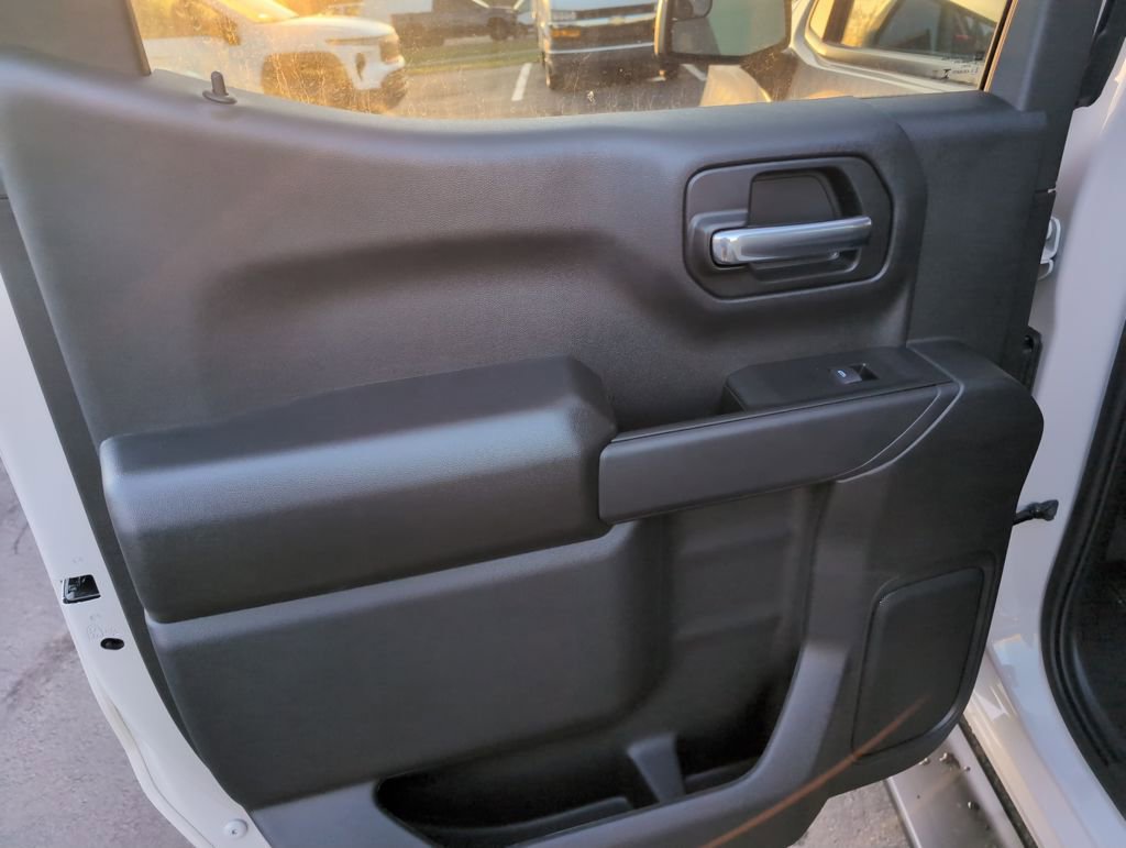 New 2026 Chevrolet Silverado 1500 Custom Trail Boss w/ Dark Appearance Package image 10