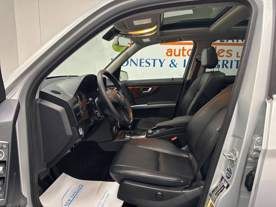 Used 2012 Mercedes-Benz GLK 350 4MATIC image 6