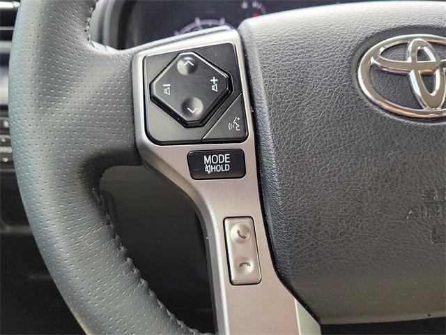 Used 2022 Toyota 4Runner SR5 image 21