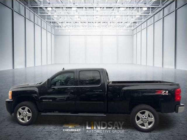 Used 2014 Chevrolet Silverado 2500 LTZ w/ LTZ Plus Package image 23
