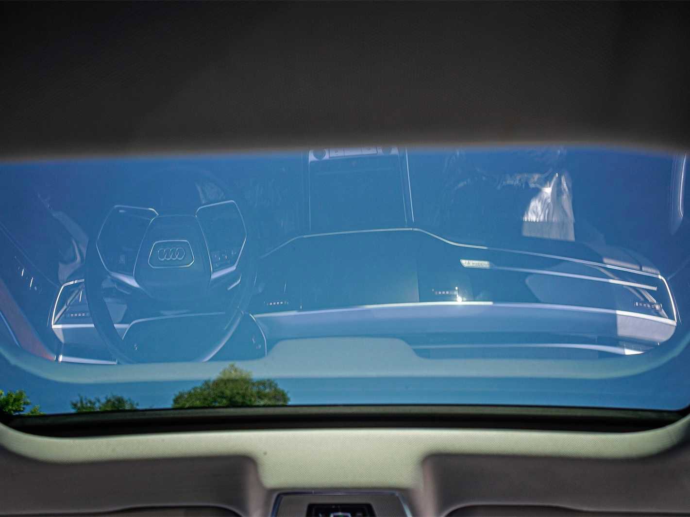 Used 2022 Audi A8 L 3.0T w/ Executive Package image 11