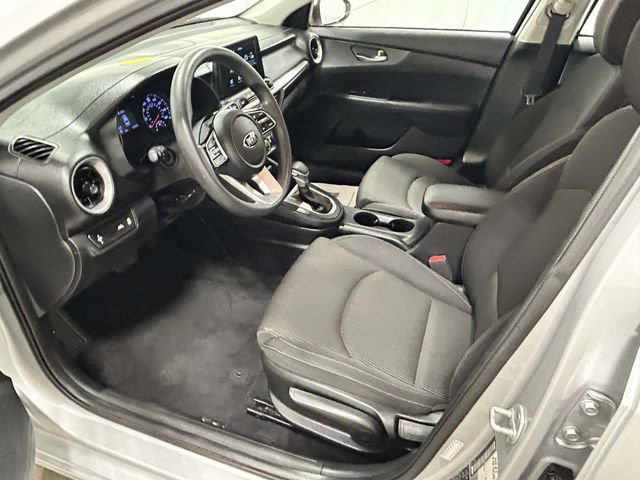 Used 2021 Kia Forte LXS FWD image 10
