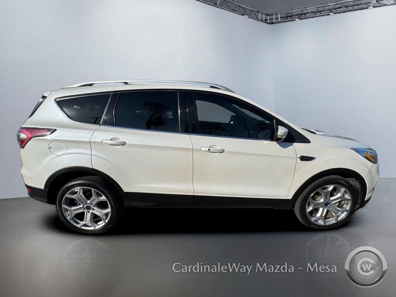Used 2017 Ford Escape Titanium w/ Equipment Group 301A FWD image 3