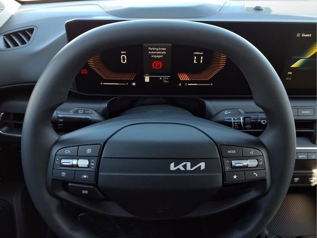 New 2026 Kia K4 LXS image 9