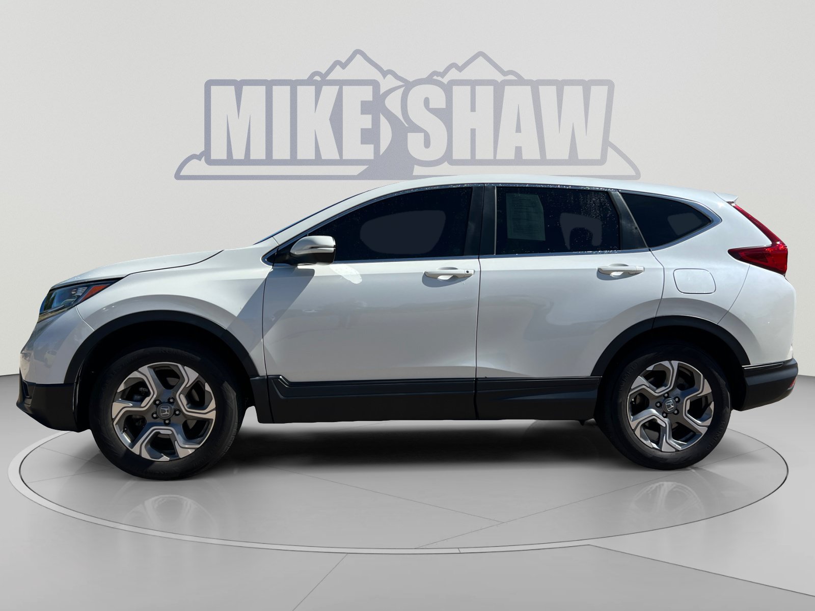 Used 2018 Honda CR-V EX image 2