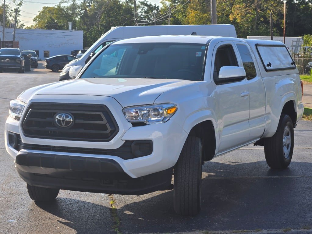 Used 2021 Toyota Tacoma SR RWD image 4