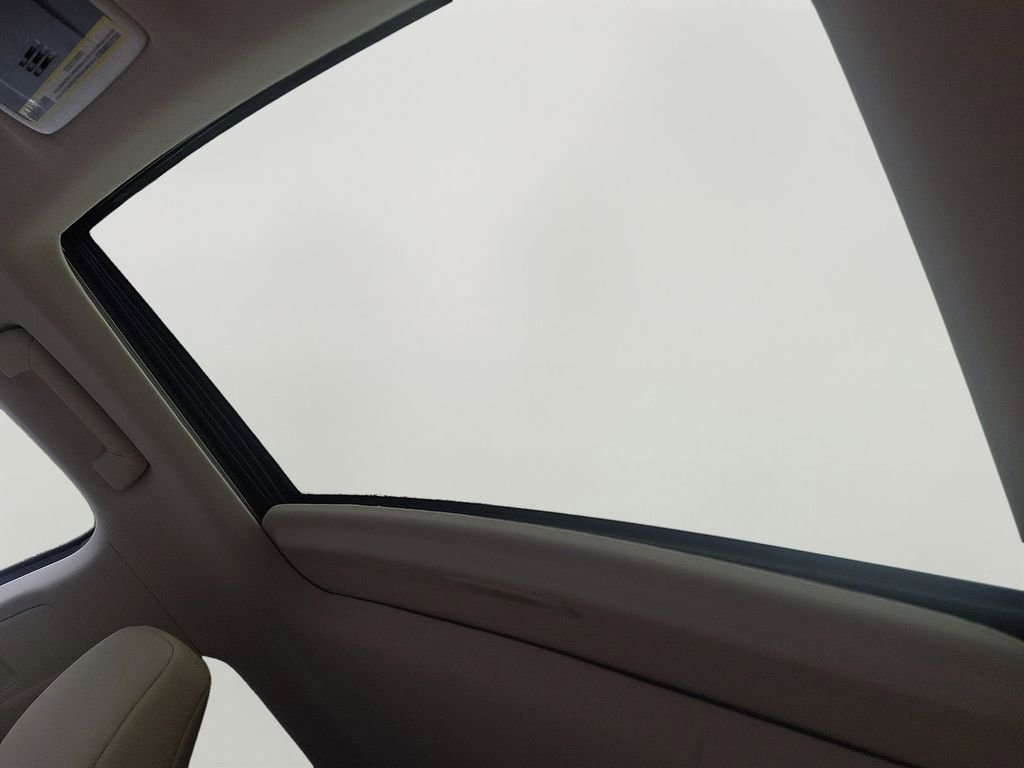 Used 2022 Lexus RX 350L Premium w/ Premium Package image 15