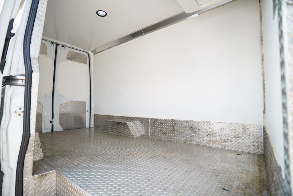 Used 2023 Mercedes-Benz Sprinter 2500 image 17