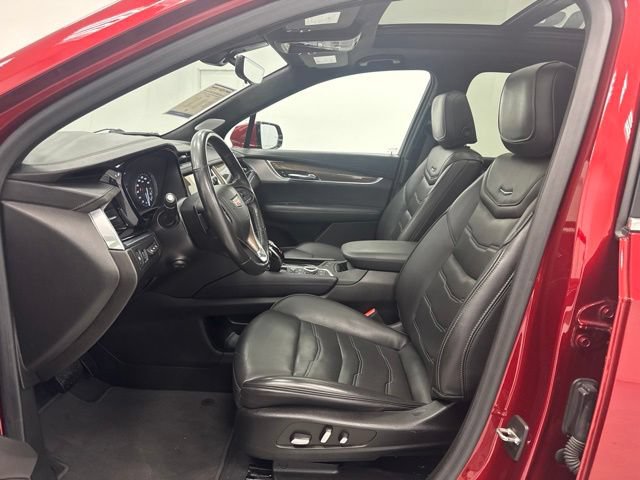 Used 2022 Cadillac XT6 Premium Luxury w/ Platinum Package AWD/4WD image 25