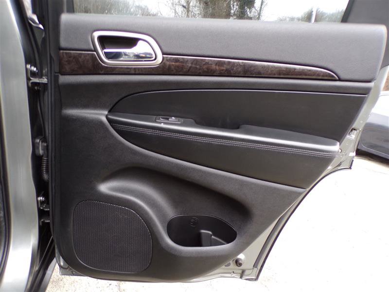 Used 2012 Jeep Grand Cherokee Laredo image 24