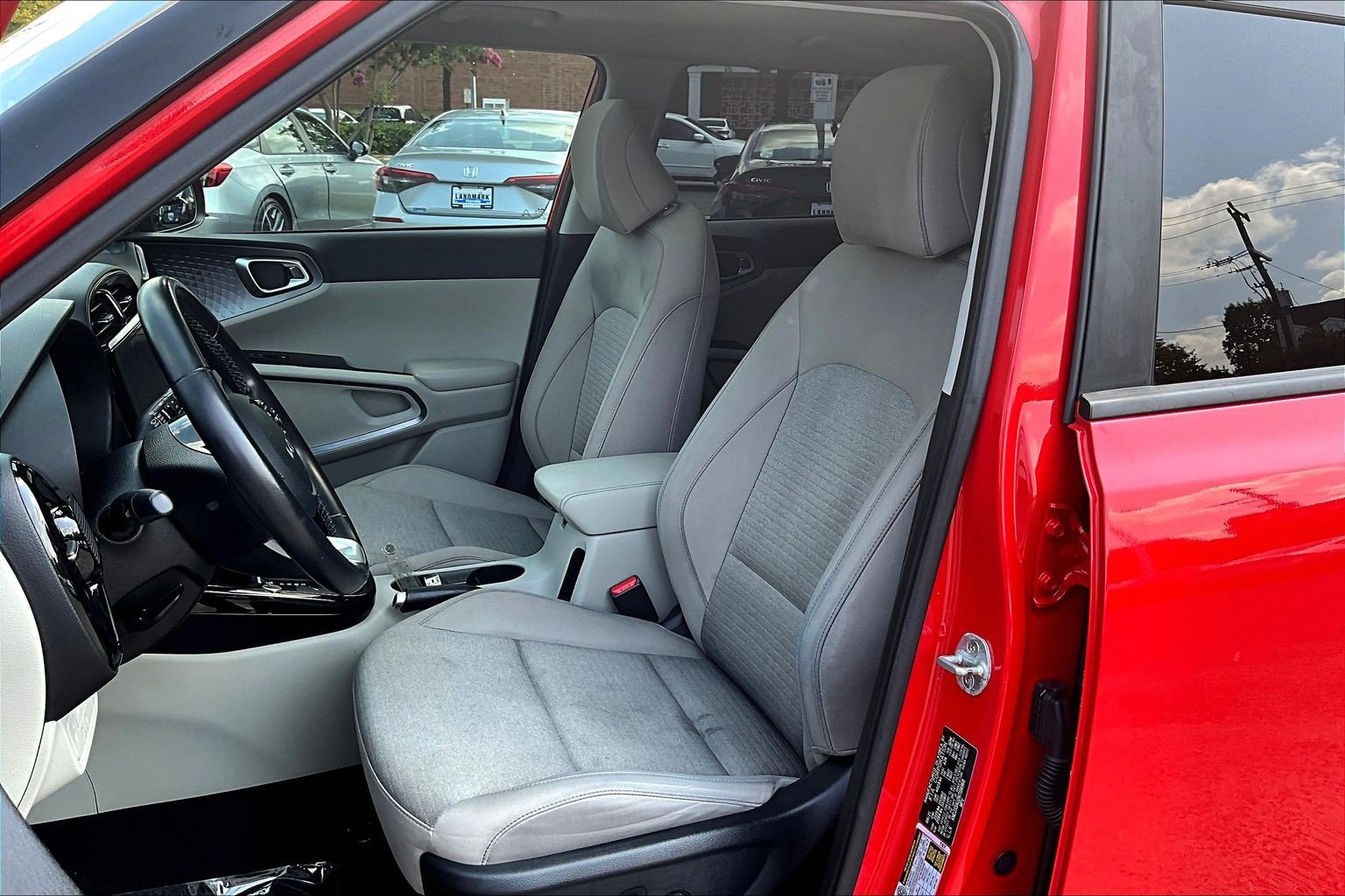 Used 2022 Kia Soul EX FWD image 26