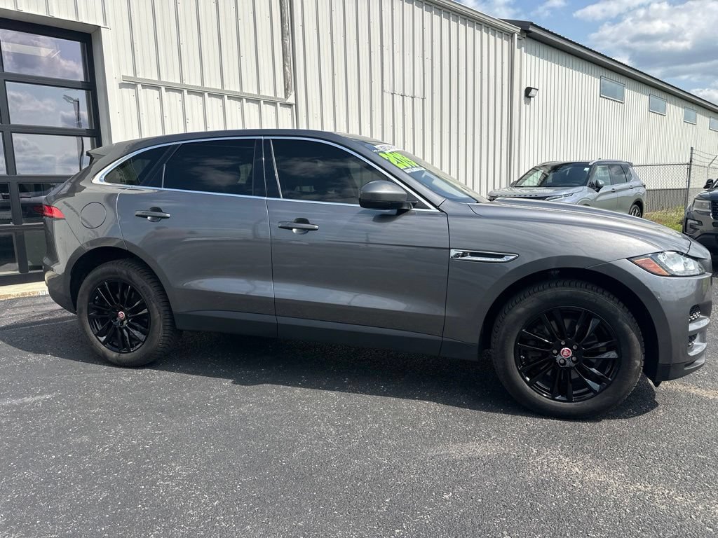 Used 2019 Jaguar F-PACE Prestige AWD/4WD image 22