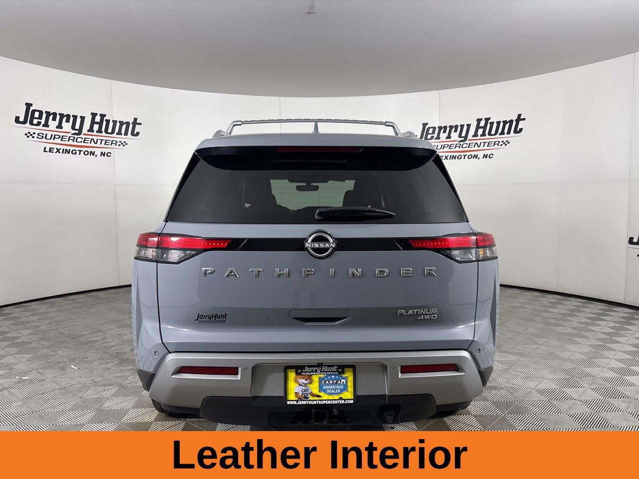 Used 2023 Nissan Pathfinder Platinum AWD/4WD image 6