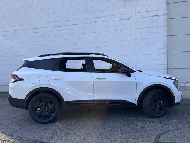 Used 2025 Kia Sportage X-Line AWD/4WD image 8