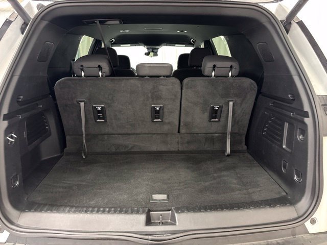 Used 2026 Chevrolet Traverse LT FWD image 12