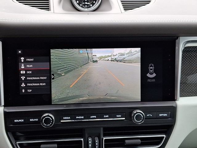 Certified 2021 Porsche Macan Turbo AWD/4WD image 22