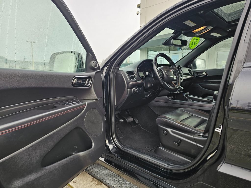 Used 2024 Dodge Durango GT image 16