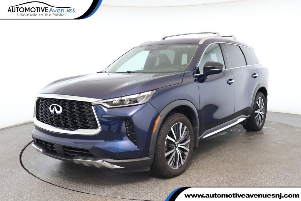 Used 2022 INFINITI QX60 Sensory w/ Cargo Package