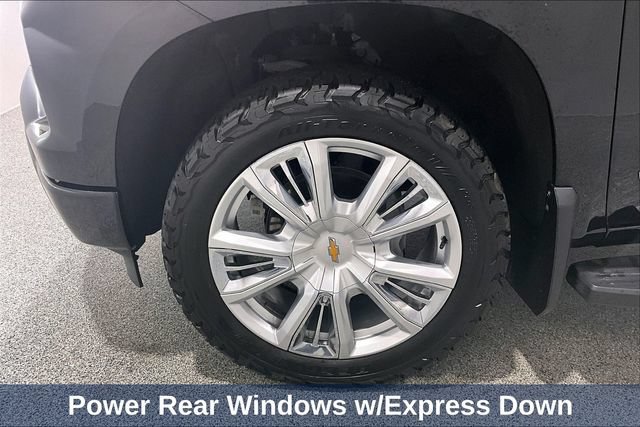 Used 2024 Chevrolet Silverado 1500 High Country w/ High Country Premium Package AWD/4WD image 44