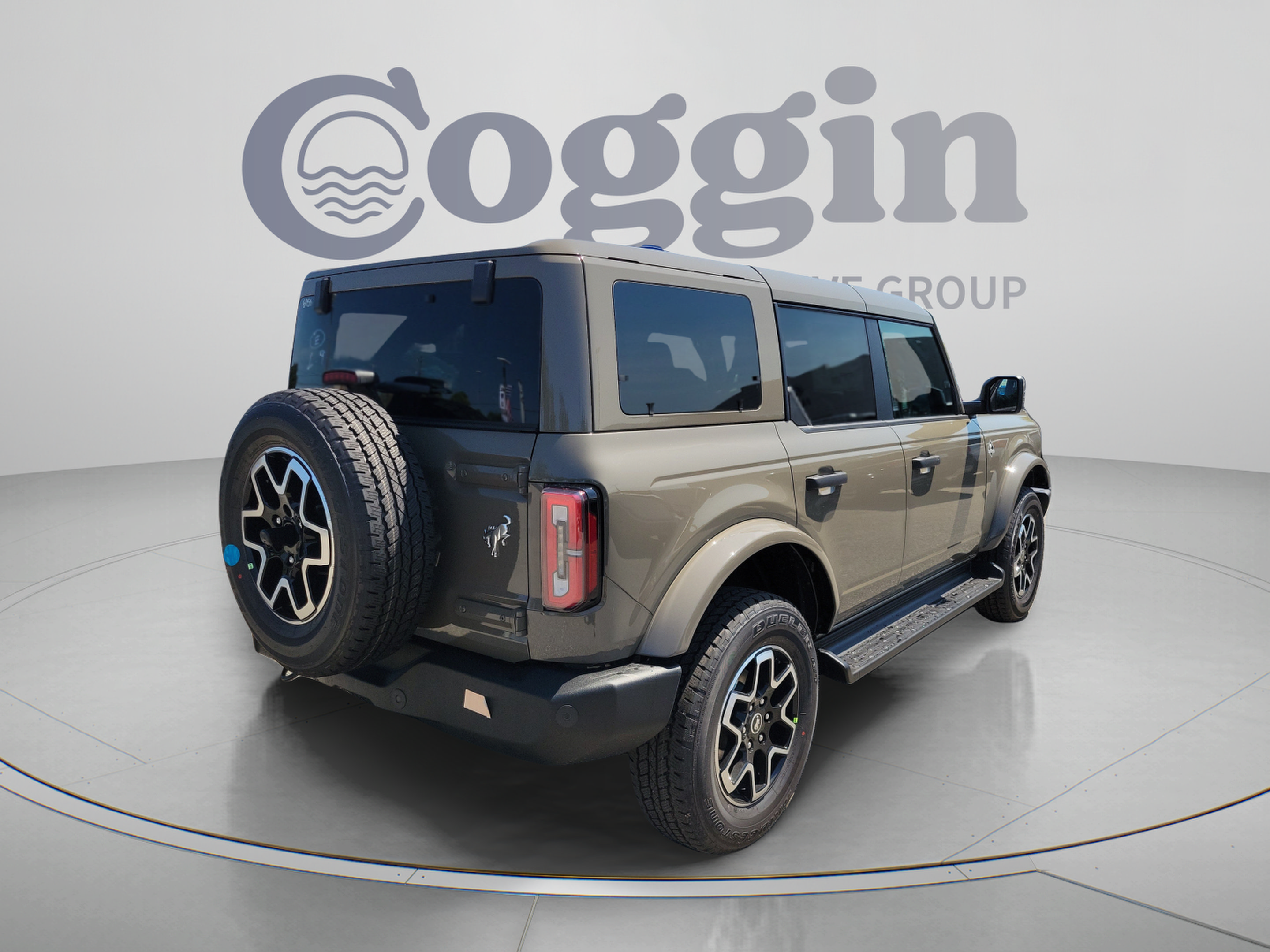 New 2026 Ford Bronco Outer Banks AWD/4WD image 3