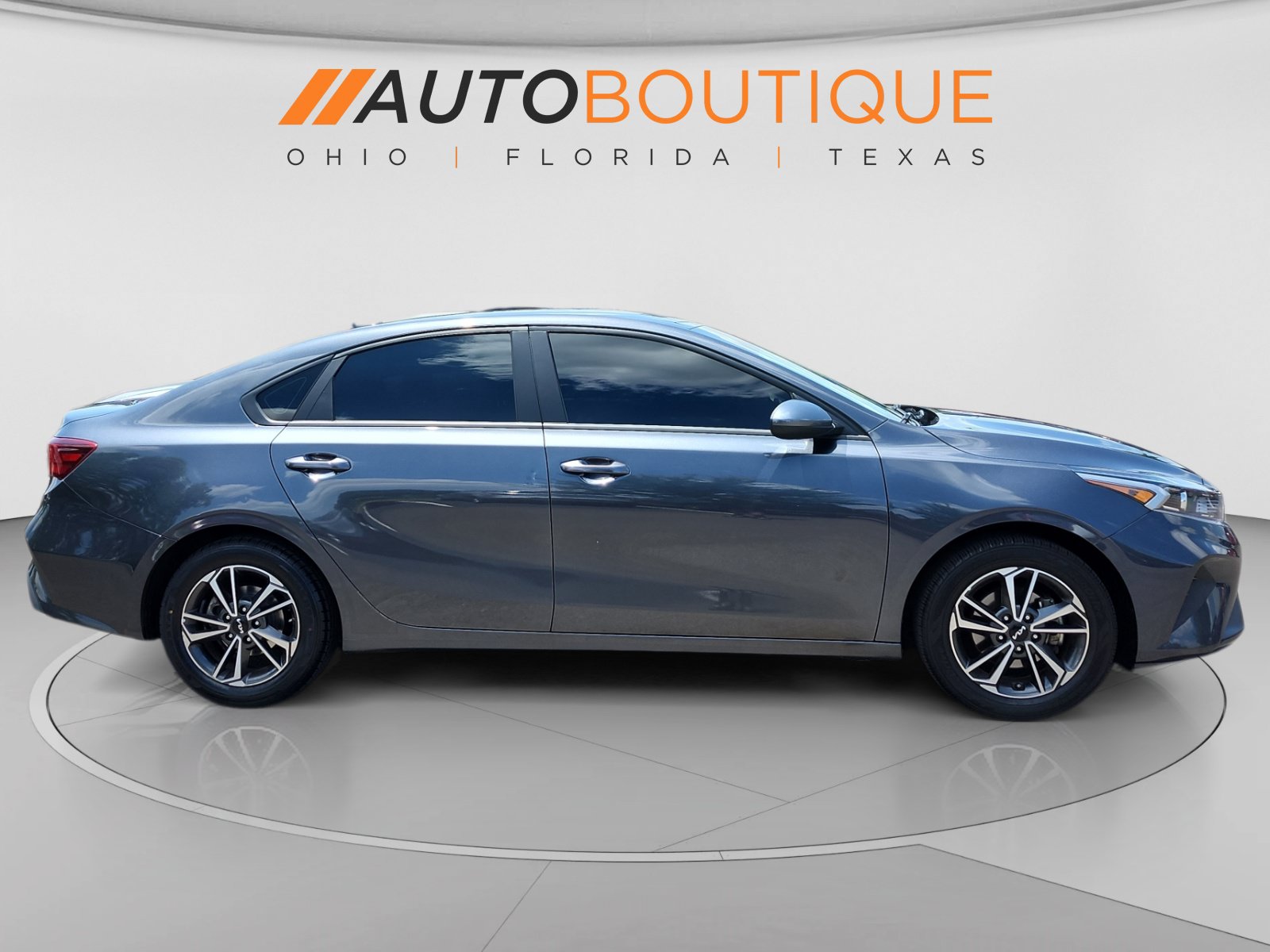 Used 2023 Kia Forte LXS FWD image 6