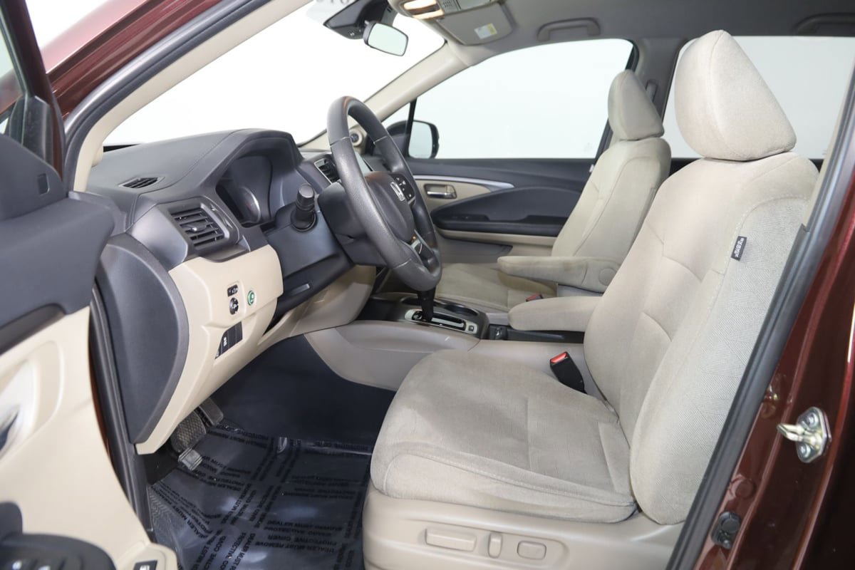 Used 2020 Honda Pilot EX image 10
