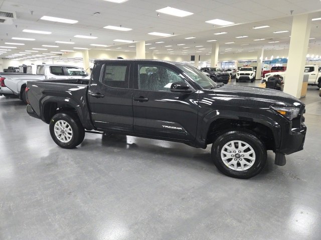 New 2026 Toyota Tacoma SR5 image 6