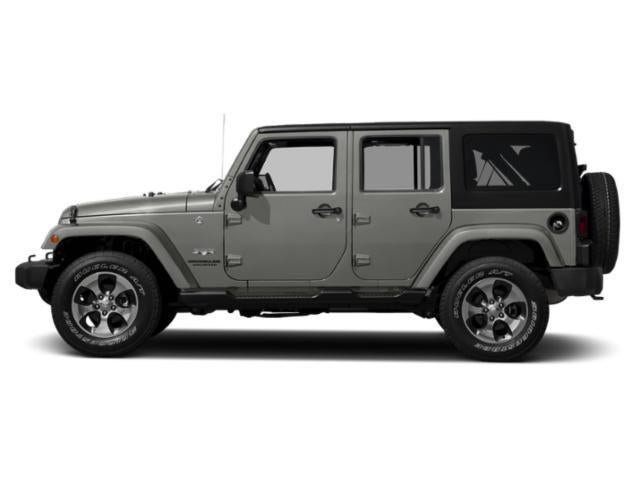 Used 2015 Jeep Wrangler Unlimited Sahara w/ Dual Top Group AWD/4WD image 2