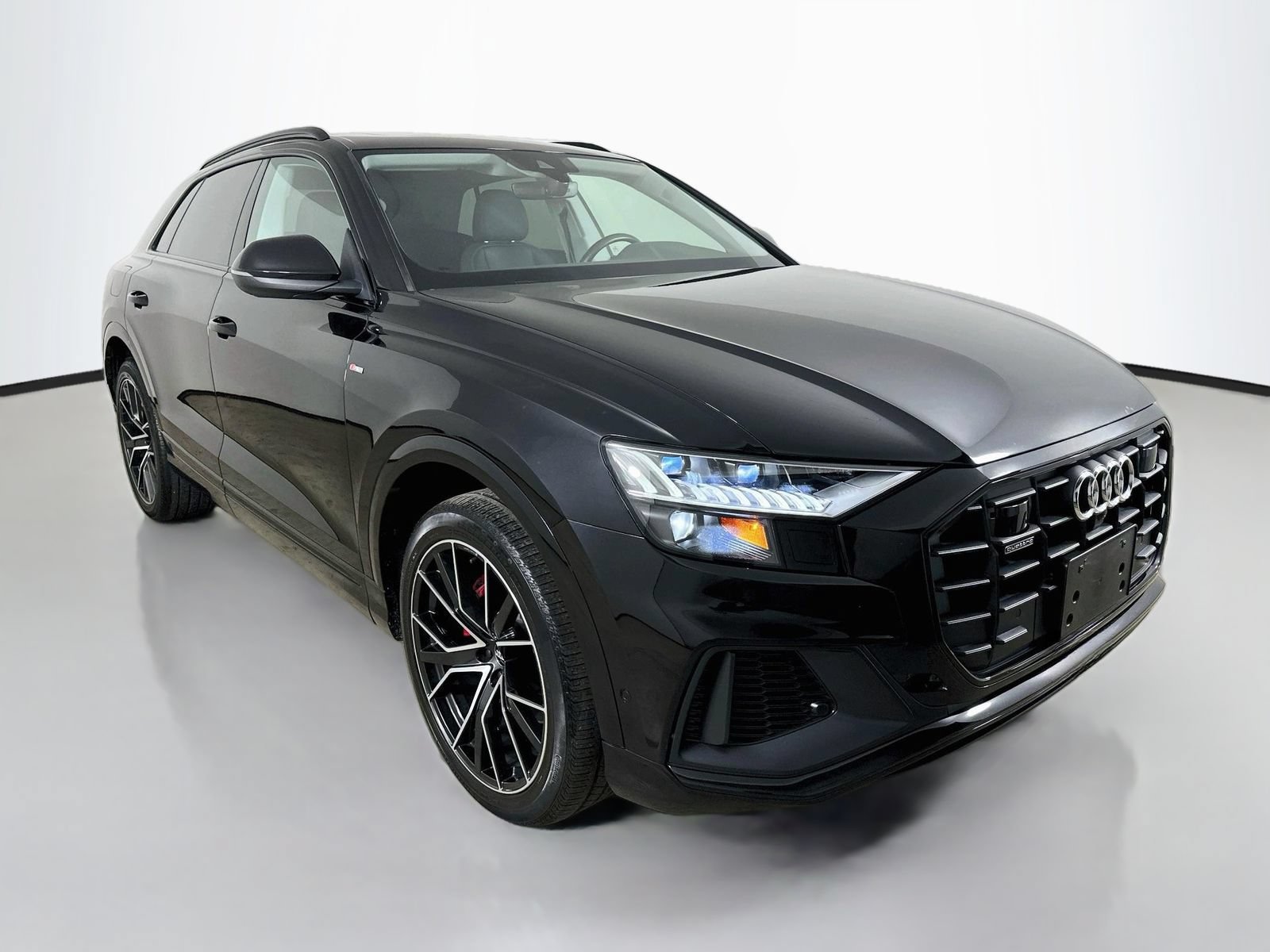 Used 2019 Audi Q8 Premium Plus AWD/4WD image 3
