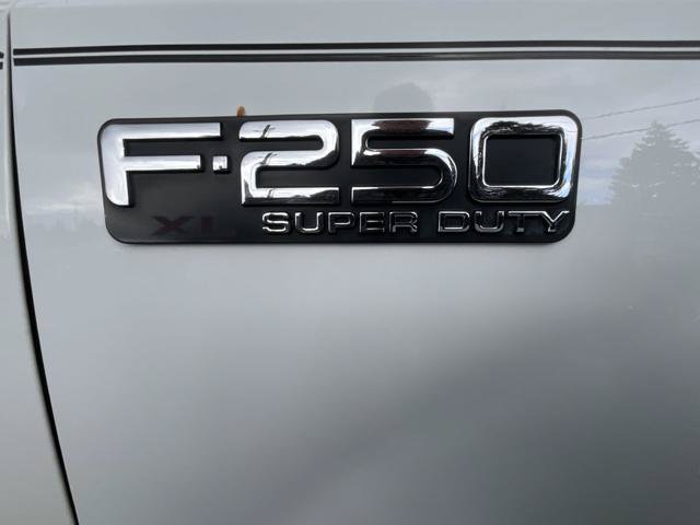 Used 2000 Ford F250 2WD Regular Cab Super Duty image 20