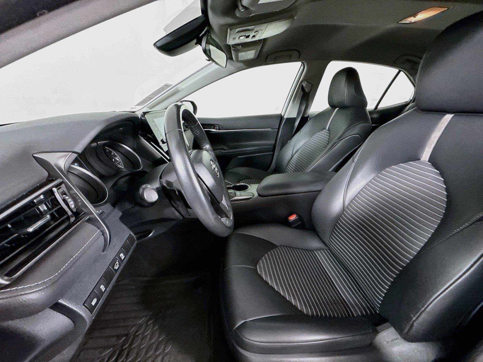 Certified 2024 Toyota Camry SE FWD image 3