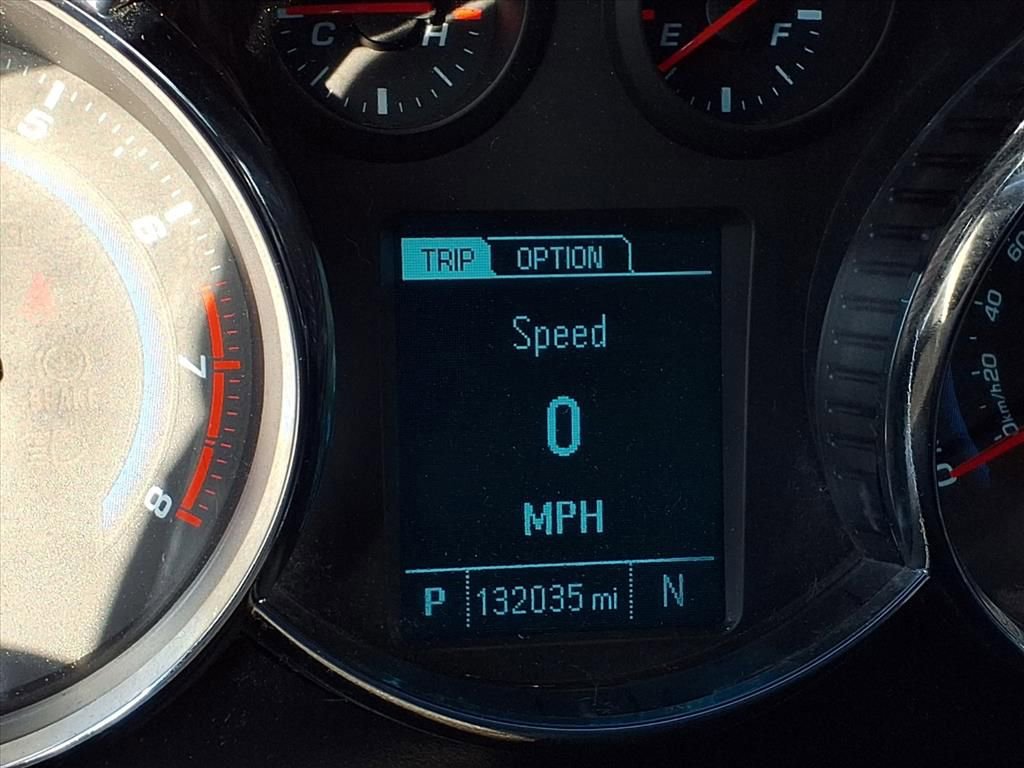 Used 2013 Chevrolet Cruze LT w/ RS Package image 17