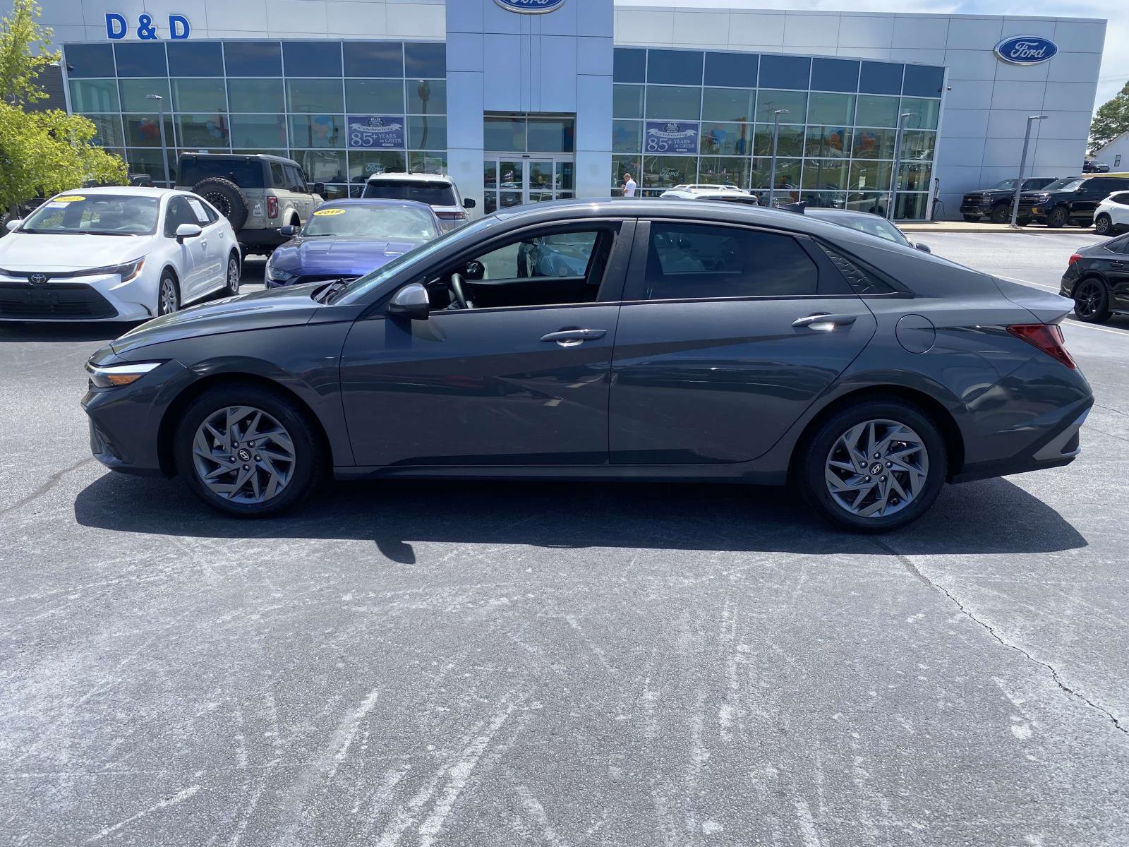 Used 2024 Hyundai Elantra SEL FWD image 4