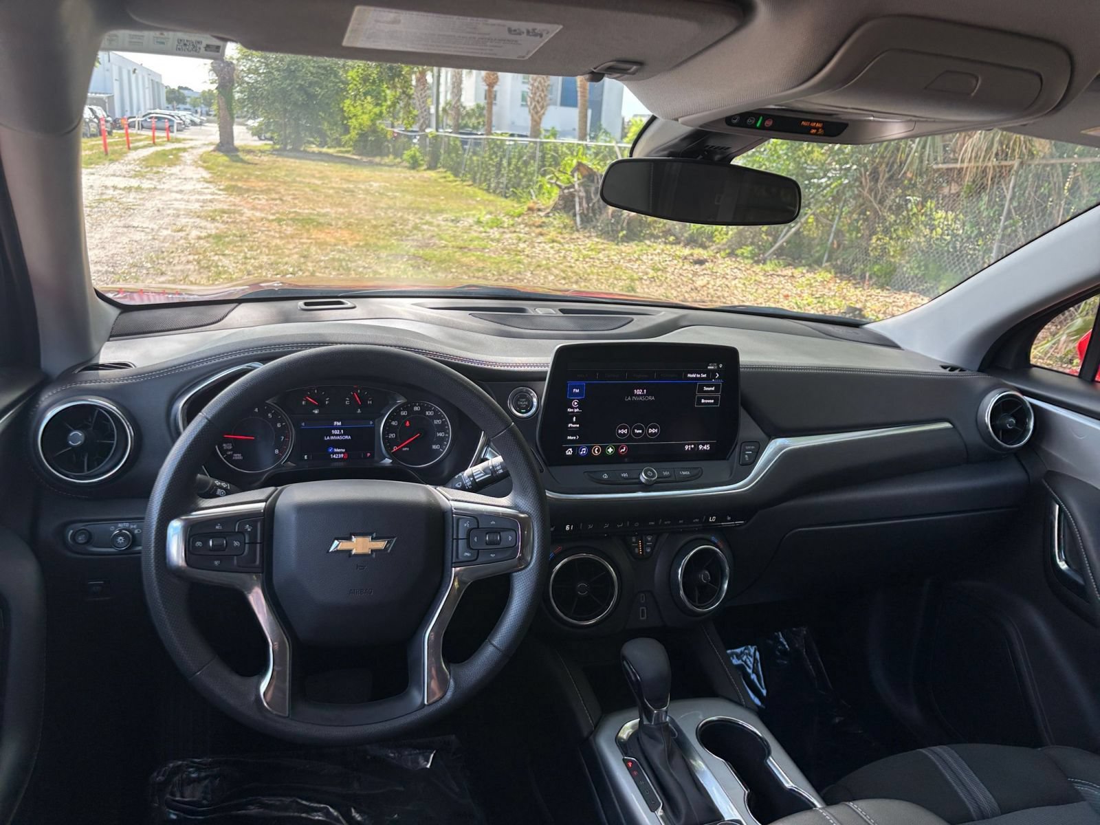 Used 2025 Chevrolet Blazer LT FWD image 34