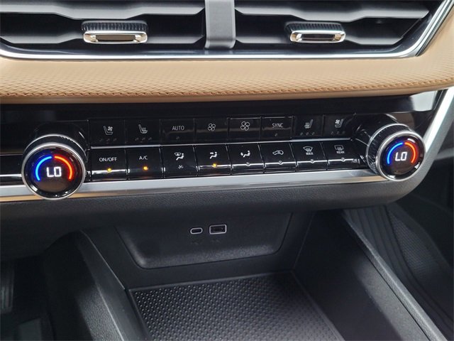 New 2026 Chevrolet Equinox ACTIV w/ Convenience Package III image 19