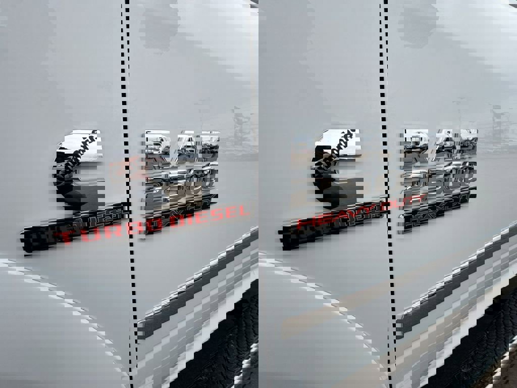 Used 2014 RAM 2500 Limited image 35