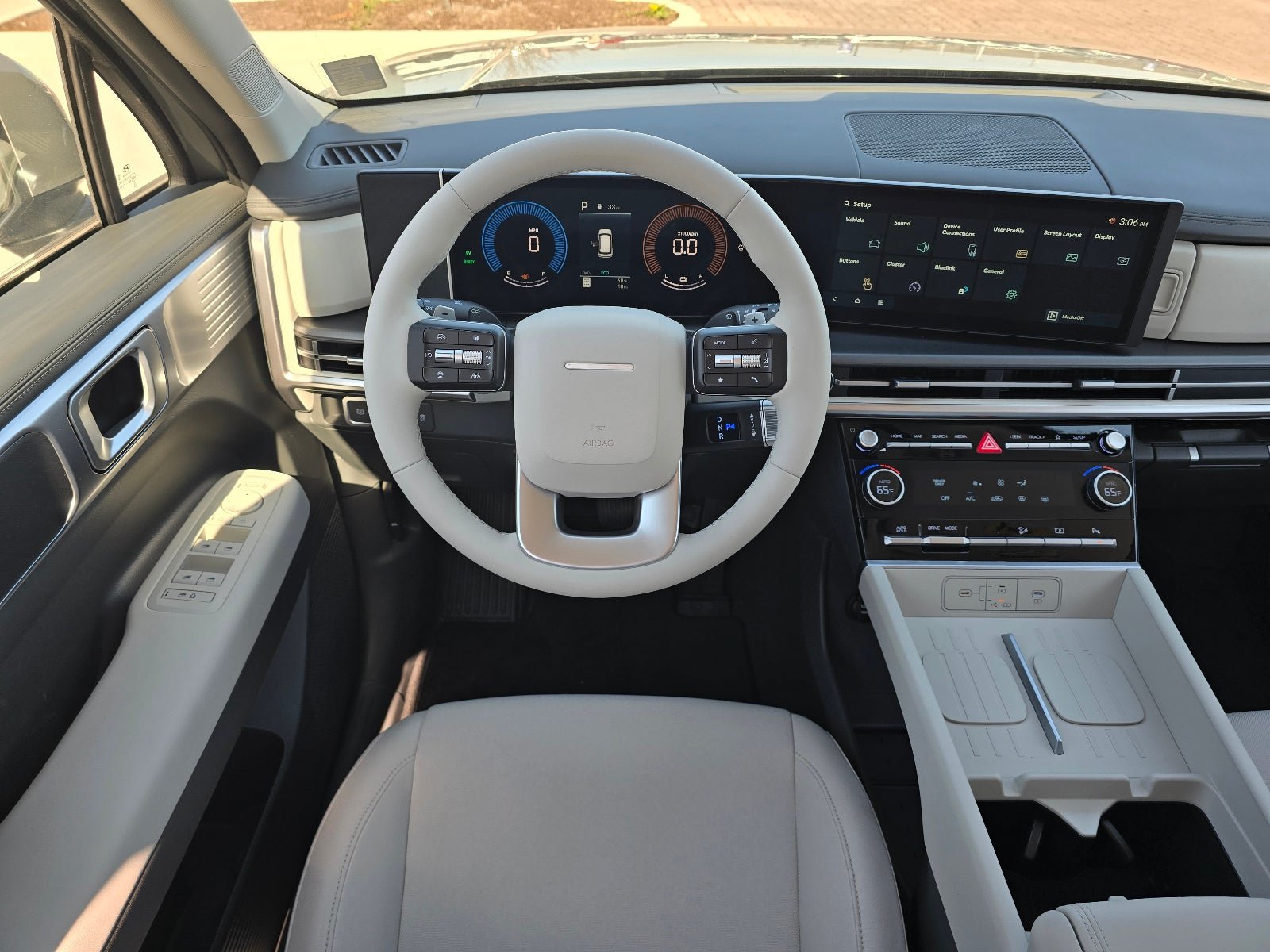New 2026 Hyundai Santa Fe SE FWD image 14